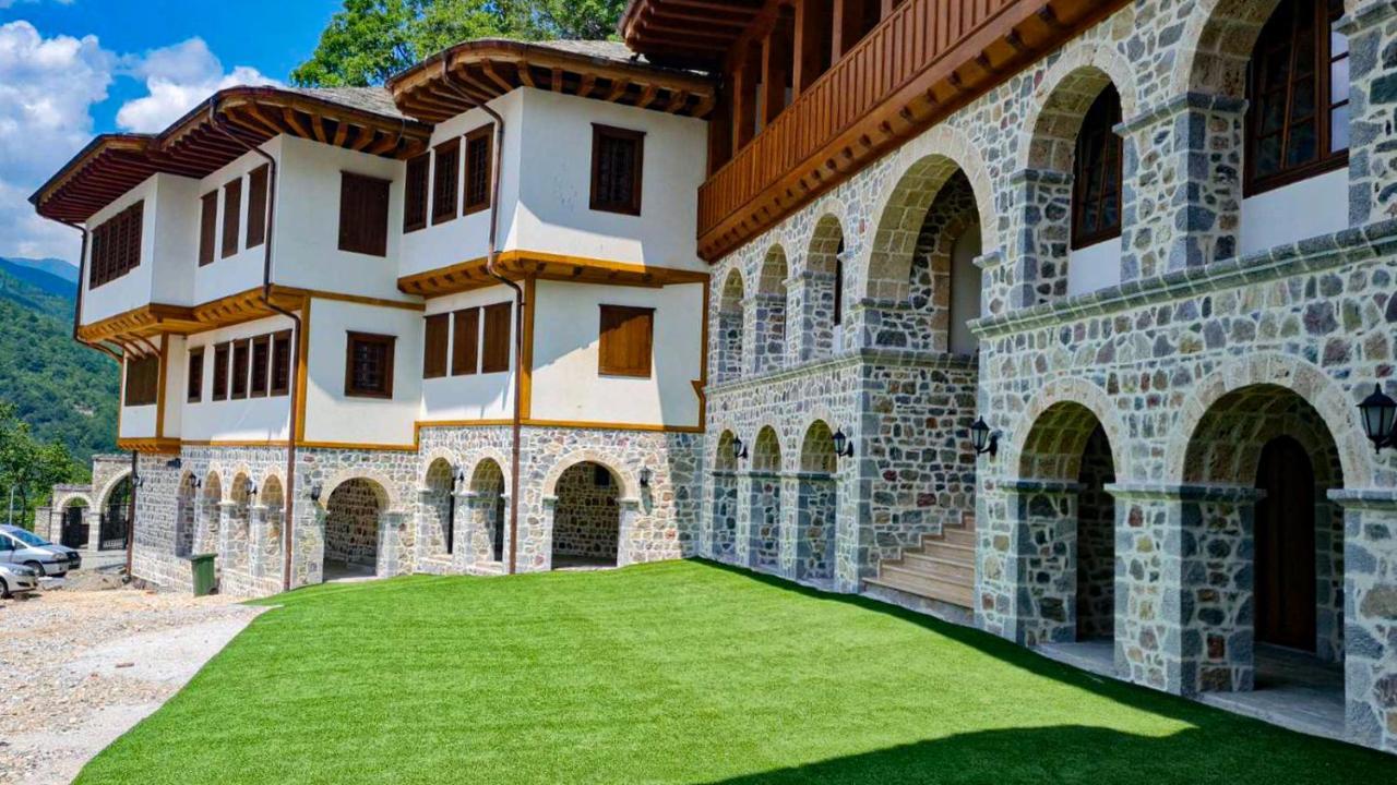 Guest Mansion, Гостински Палат Rostusa Zewnętrze zdjęcie