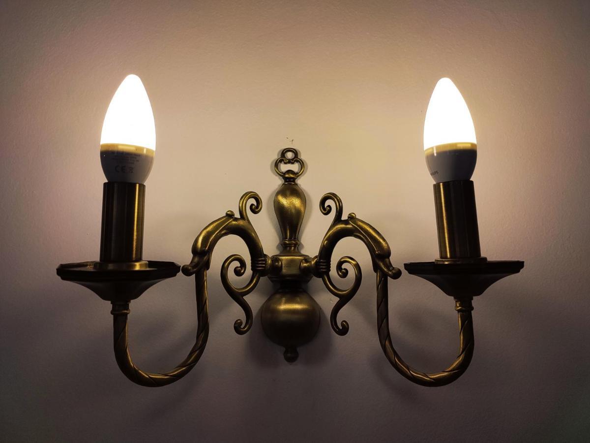 Guest Mansion, Гостински Палат Rostusa Zewnętrze zdjęcie
