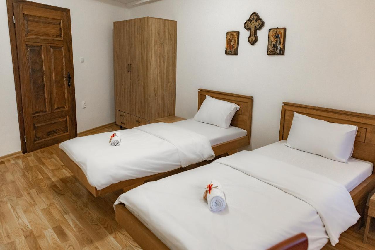 Guest Mansion, Гостински Палат Rostusa Zewnętrze zdjęcie